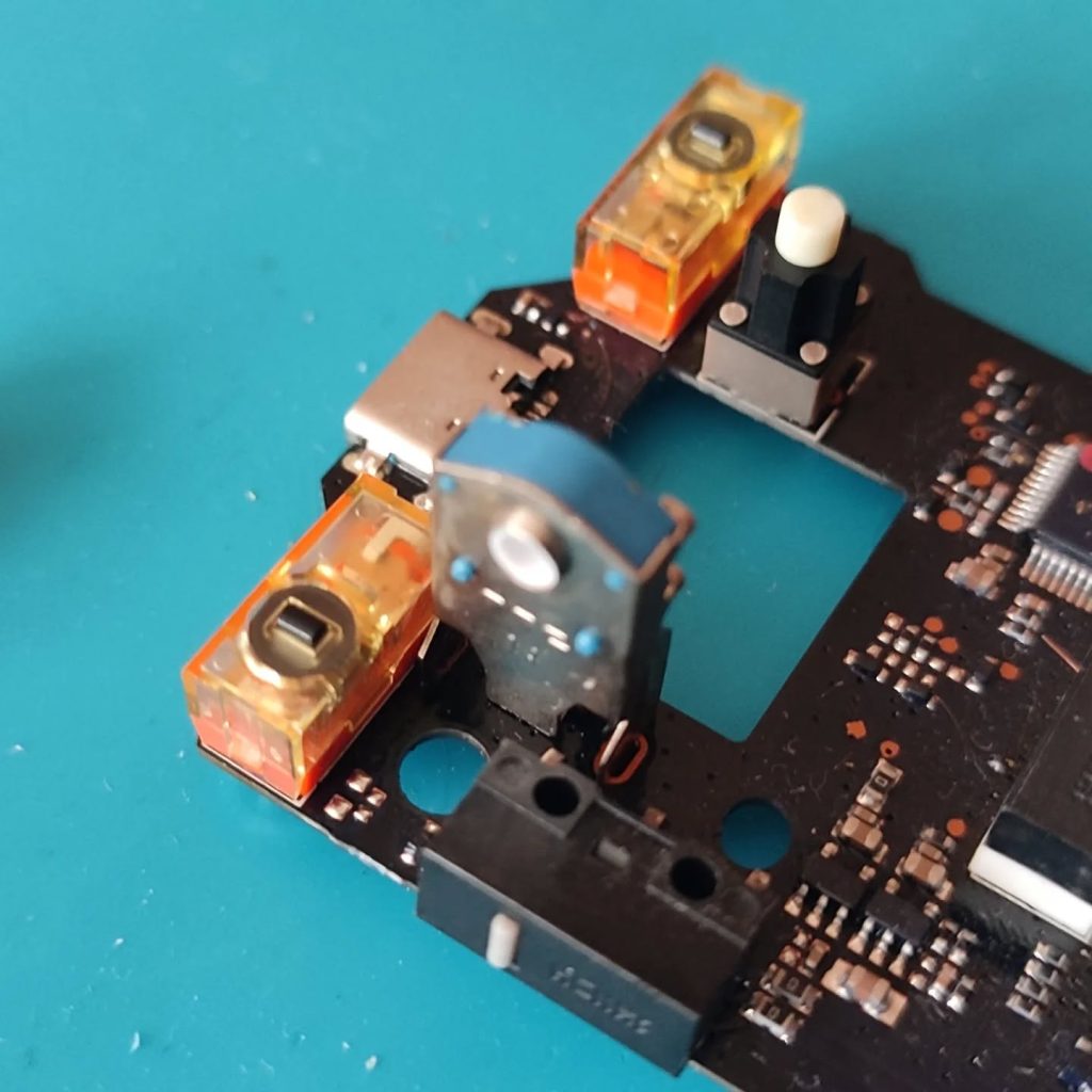 Instagram post from popravkamiseva. This post is in position 4.